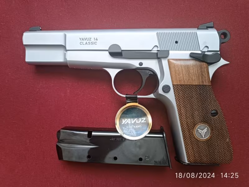 EMEKLİ EMNİYET GÖREVLİSİNDEN RUHSATLI SIFIR KUTUSUNDA HİÇ ATIŞ YAPILMAYAN  BROWNİNG HIGH POWER KLONU YAVUZ 14 KLASİK MAT KROM