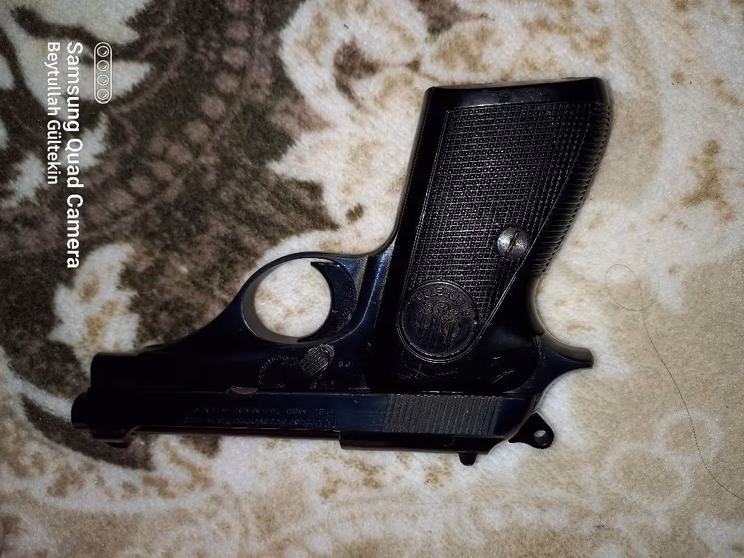 Satilik 7.65 beretta temiz düğmeli beretta ihtiyaç dolayısı ile