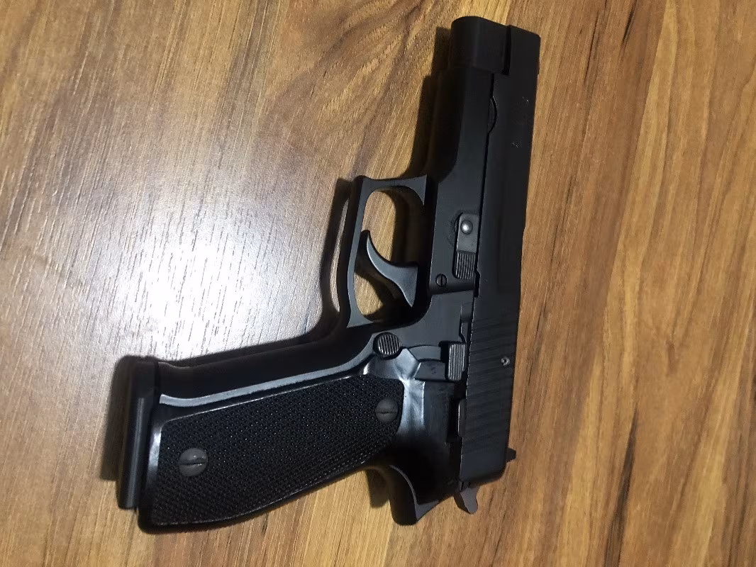 Sigsauer p226 (U serisi)