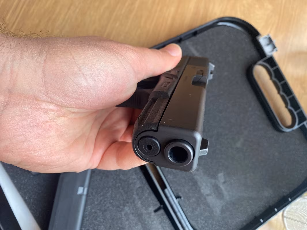Glock 19 Gen 4 Tertemiz Sadece 4-5 kez poligonda kullanıldı