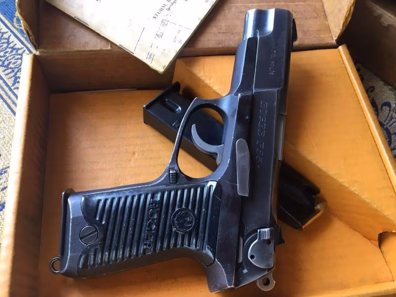 Emekli Polisten RUGER P85 302 Serisi