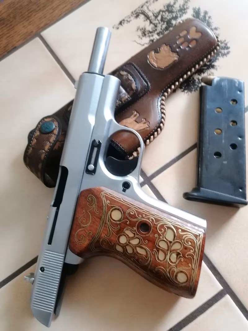 Alman Sahra topu