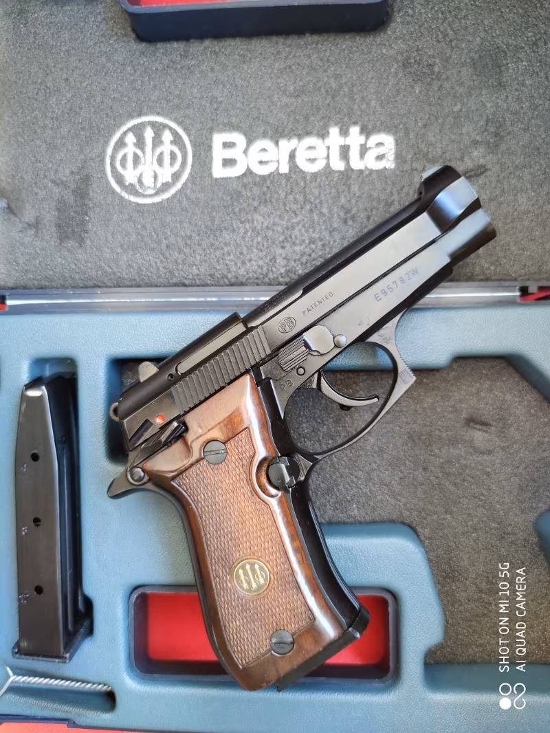 BERETTA F81