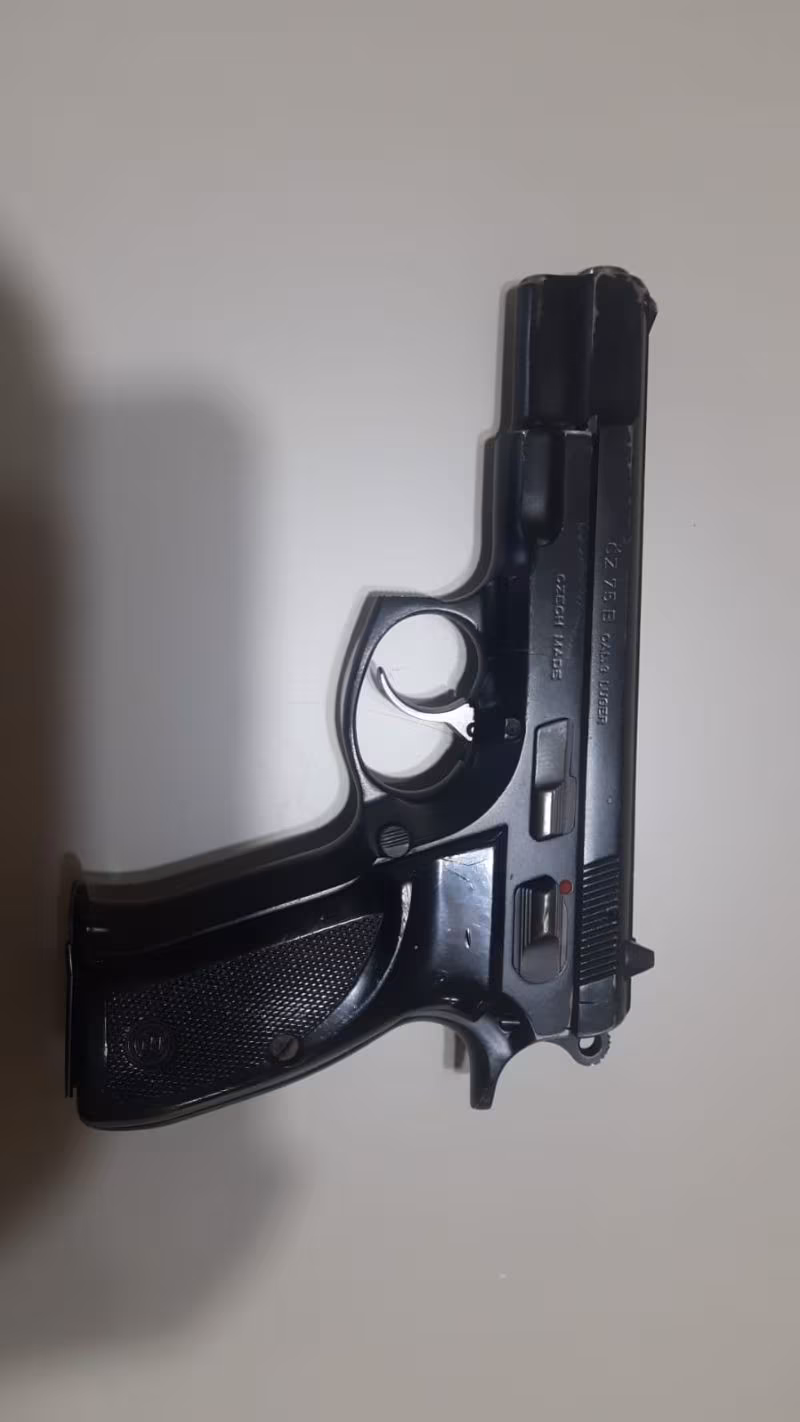 Emekli polis memurundan cz75