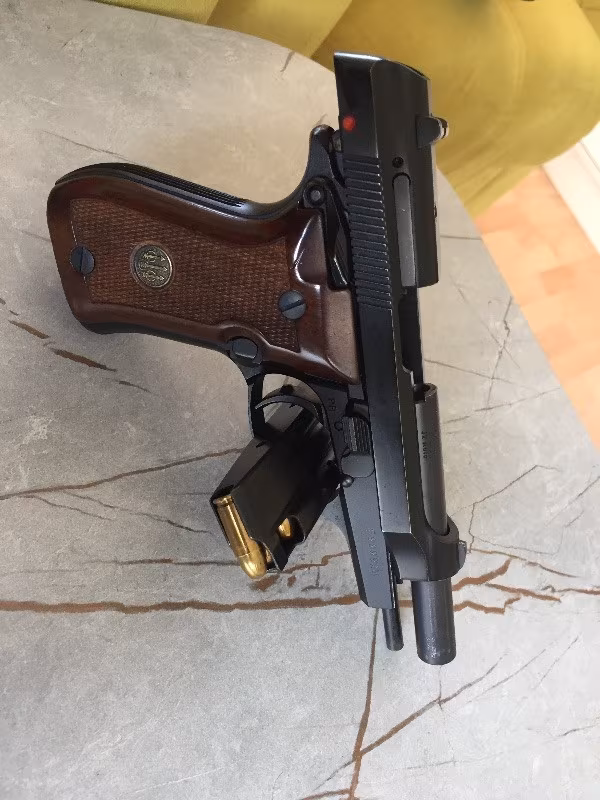 Sıfıra yakın F81