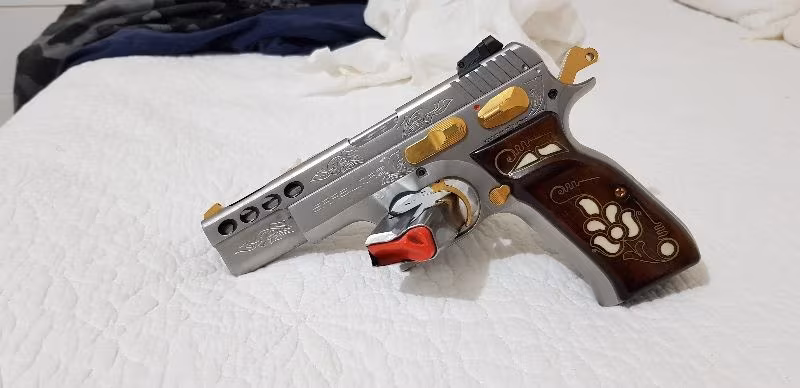 Acil satılık temiz p8l