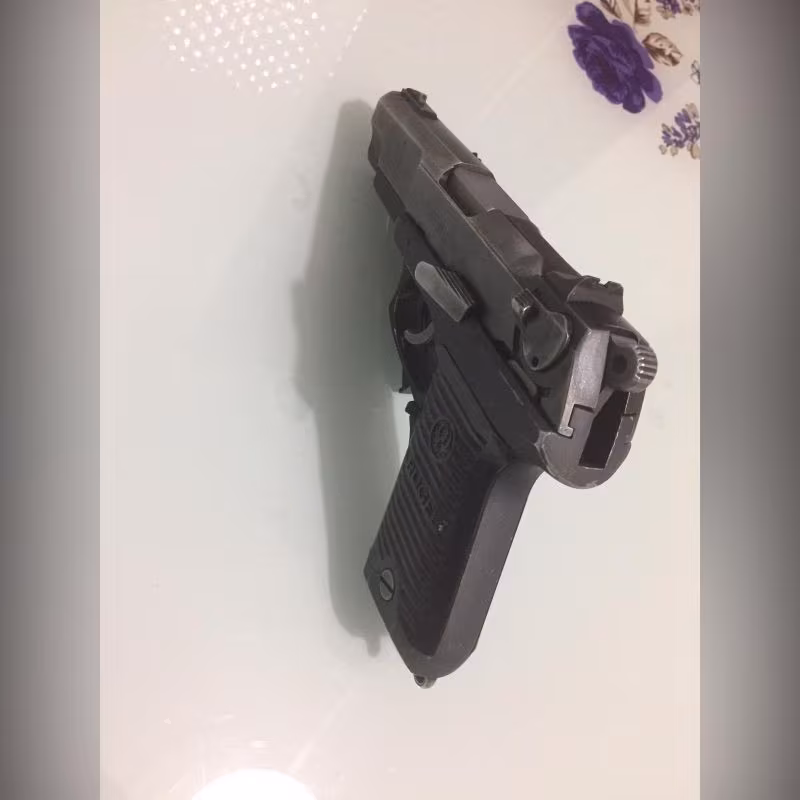 Emekli Polis Memurun dan Roger P85 301 Marka Temiz Silah