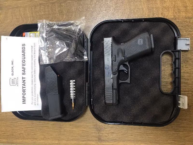 GLOCK 19 GEN 5 SIFIR KUTUSUNDA