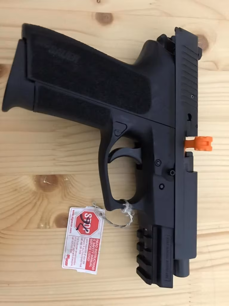 SİG SAUER P2022M SIFIR KUTUSUNDA HİÇ ATIŞ YAPILMADI