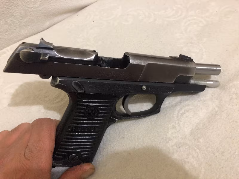 EMNİYET PERSONELİNDEN RUGER P85