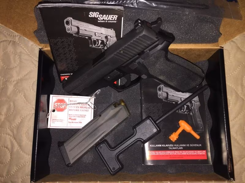SIG SAUER P229 İŞADAMLARININ TERCİHİ VE DÜNYANIN EN İYİSİ