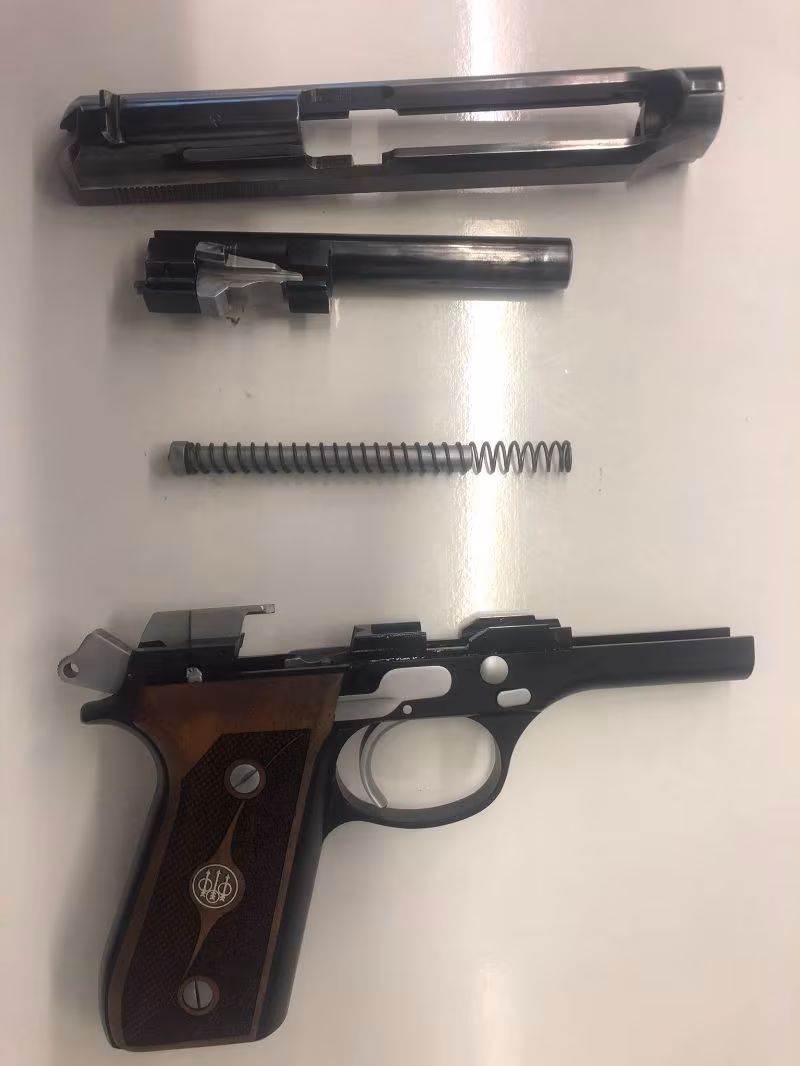 SIFIR AYARINDA BERETTA 92 S DEVLET MEMURUNDAN