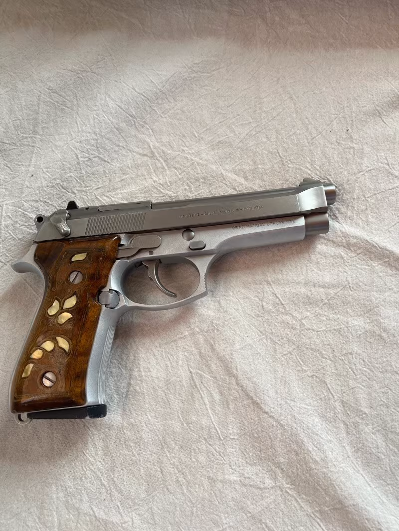 Sıfır ayarında beretta