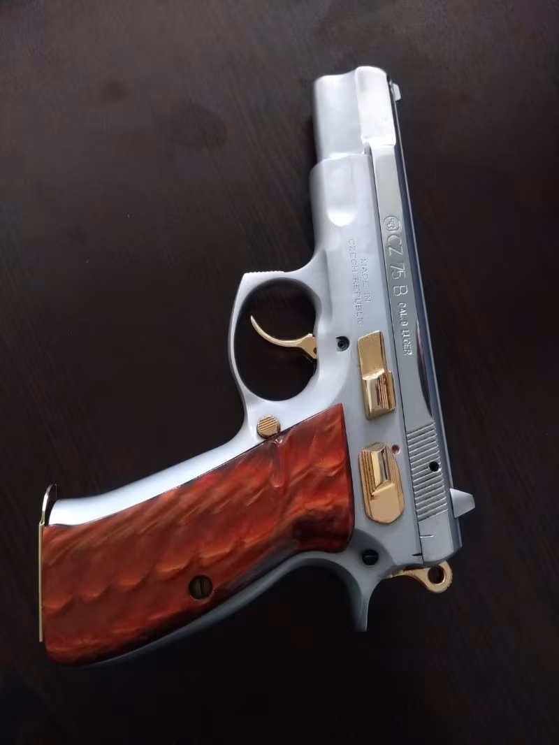 Emekli polis memurundan cz 75 b