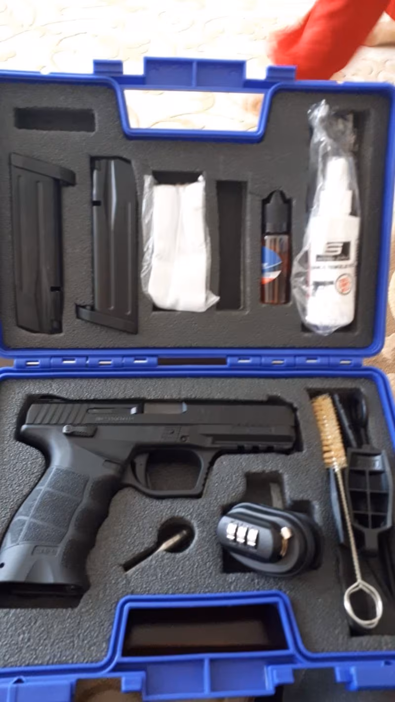 sıfır sarsılmaz sar mete siyah 9 orjinal tüm aksesuarları ile birlikte