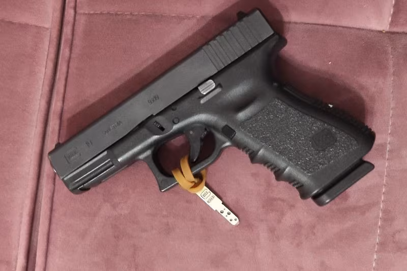 Ter temiz GLOCK 19 Gen 3 ANAHTARLI
