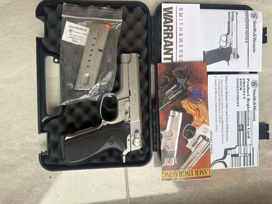 5906 SMİTH WESSON 15+1 USA