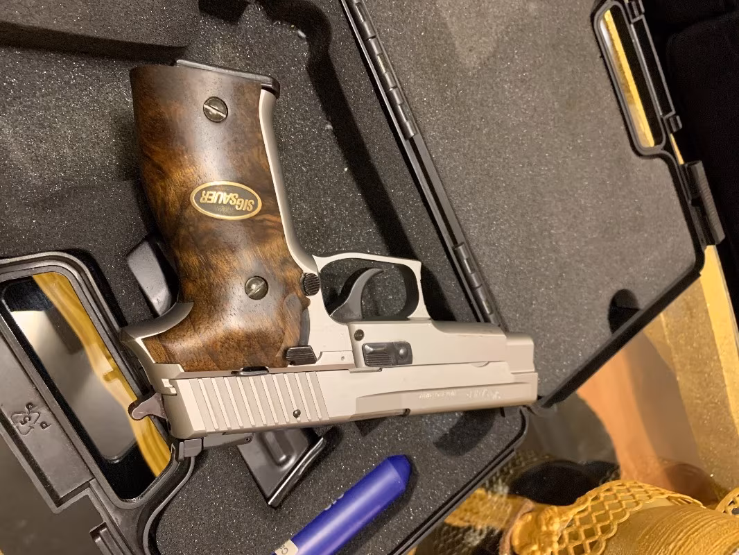 Sig sauer p226spot
