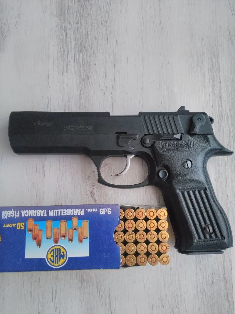 Uzun 9 Zigana T Tabanca Emekli Astsubaydan satılık.