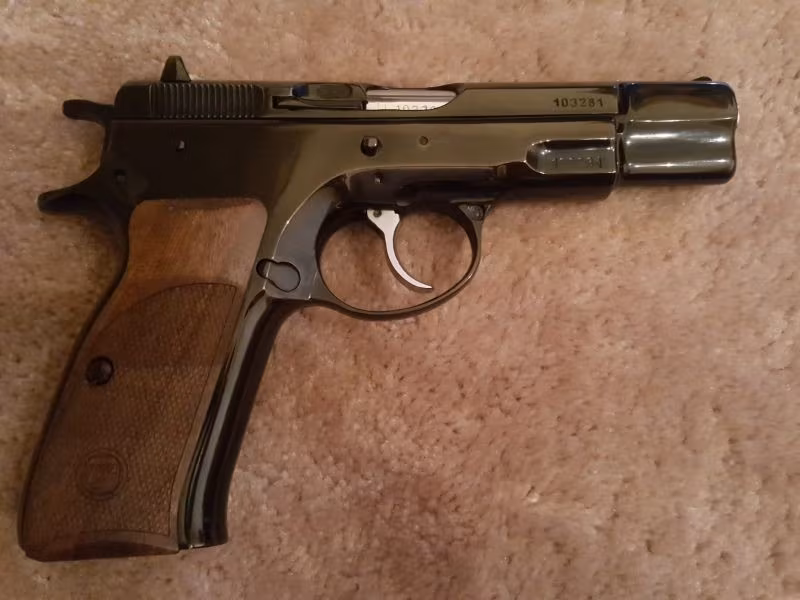 1984 CZ75 parlak krom kaplama