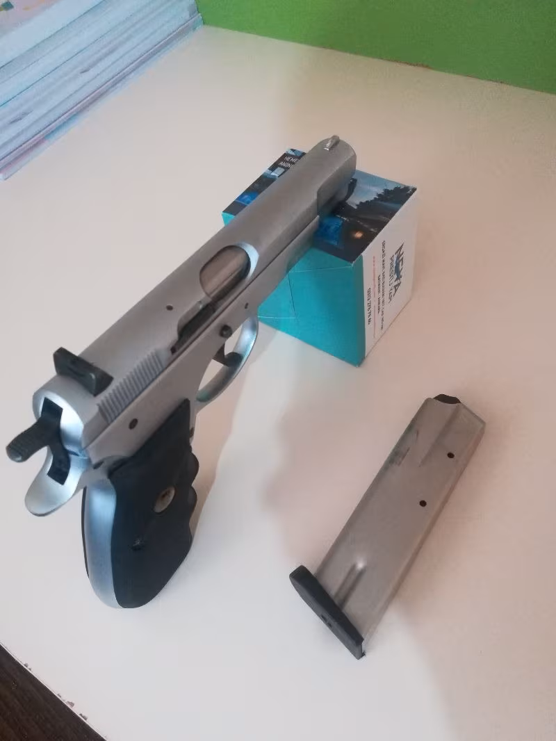 Çok temiz CZ 75 A