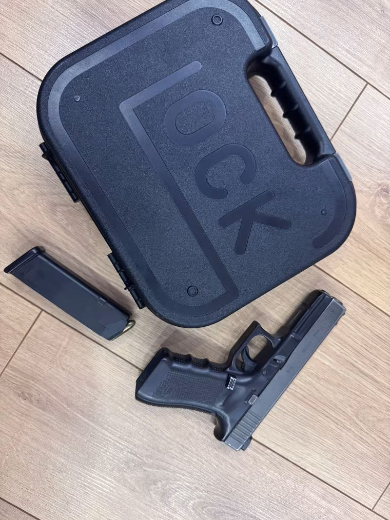 GLOCK 17 GEN4 TAŞIMA RUHSATLI AZ KULANILMIŞ