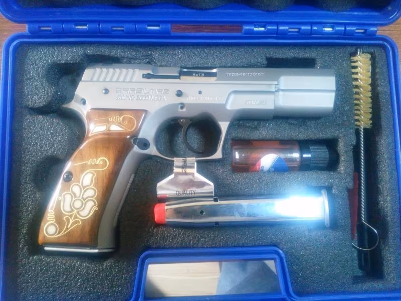 kılınç 2000 mega stainless steel mat ( 22/09/2020 ) de alınmıştır 2 yıl garantili YENİİİİİİİİ SIFIR