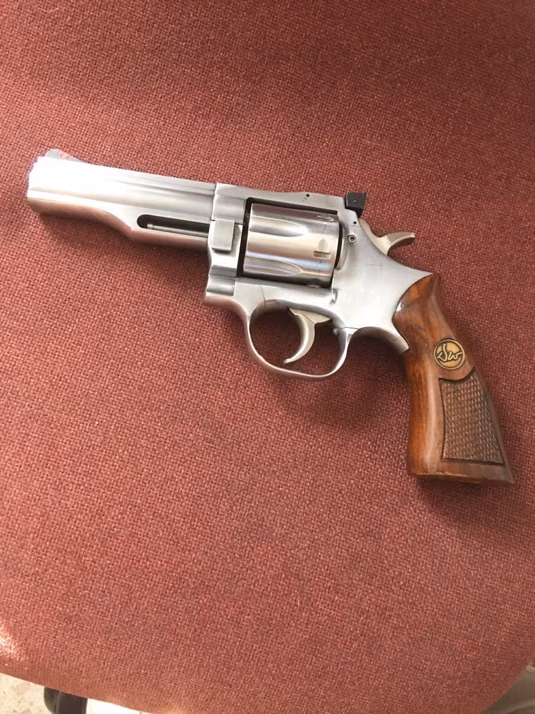 3.57 magnum 4 inç DAN WESSON