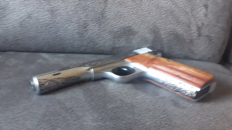 BROWNING