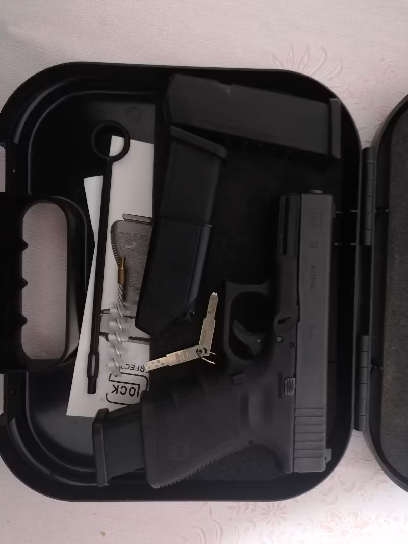 GLOCK 19 - ANAHTARLI