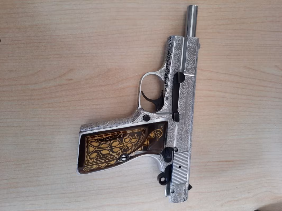 Acil satılık, temiz browning T3 serisi