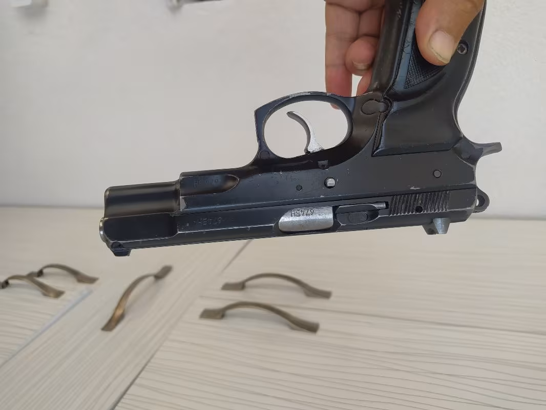 Cz75 B.  35000