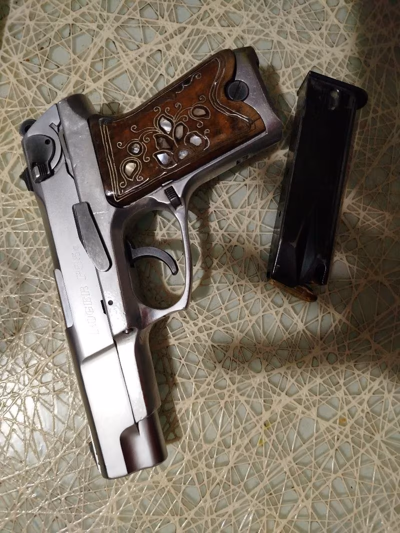 Memurdan temiz Roger p 85