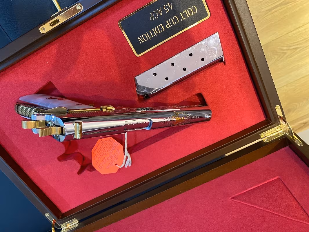 COLT Collection Custom 1911