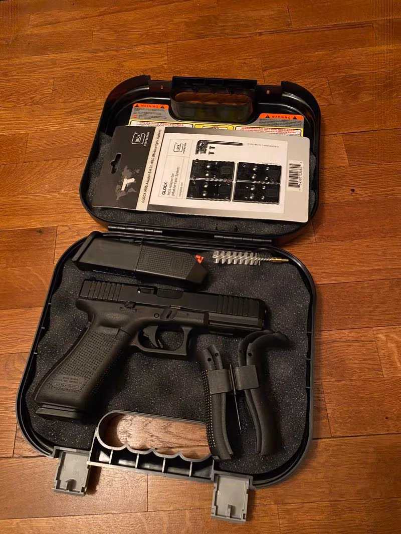 GLOCK 17 GEN 5 MOS SIFIR KUTUSUNDA