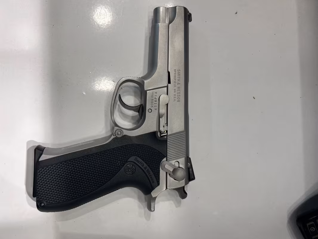 Temiz Smith wesson 5906