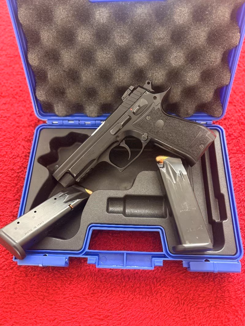 45 kalibre sar k2 45