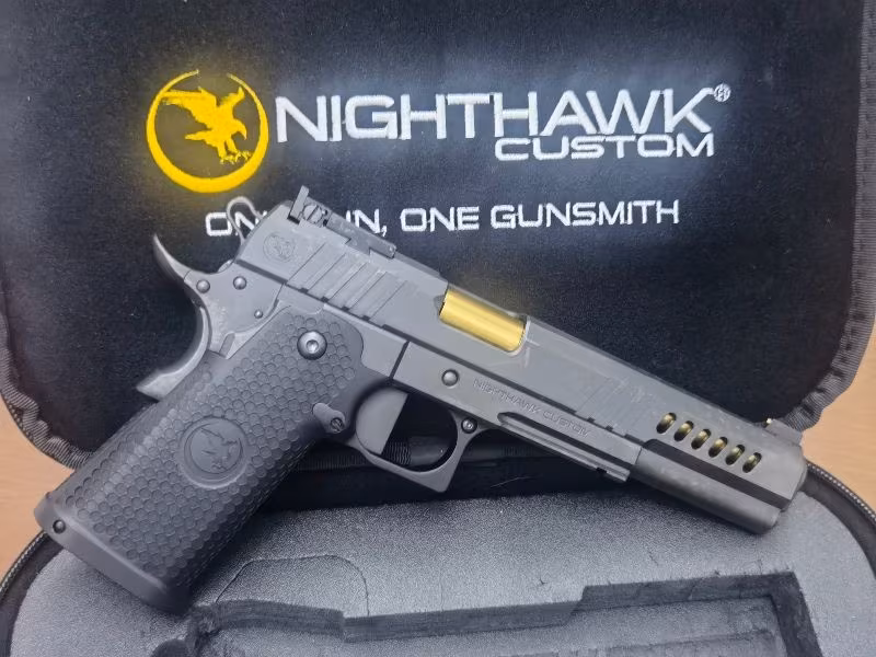 Türkiye'de TEK NIGHTHAWK CUSTOM CAHIRMAN 18'li