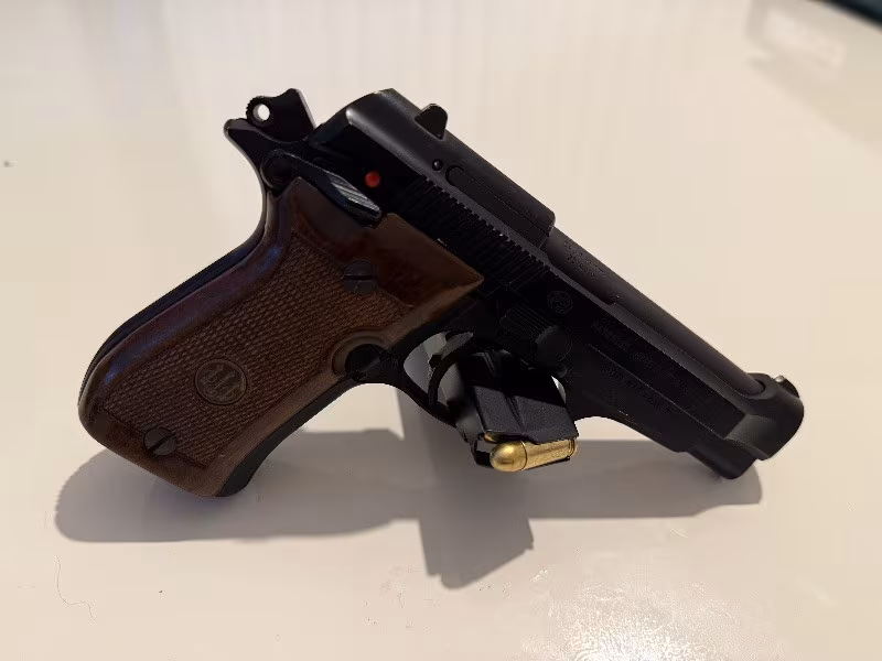 Beretta mod F81 7.65 mm 12+1 tabanca