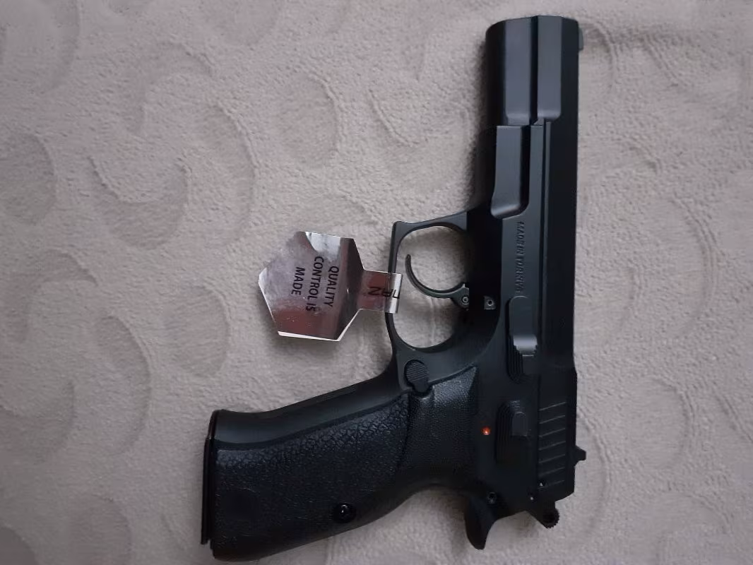 MEMURDAN SIFIR SARSILMAZ KILIÇ 2000 MEGA