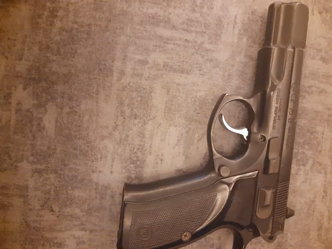 CZ 75 B