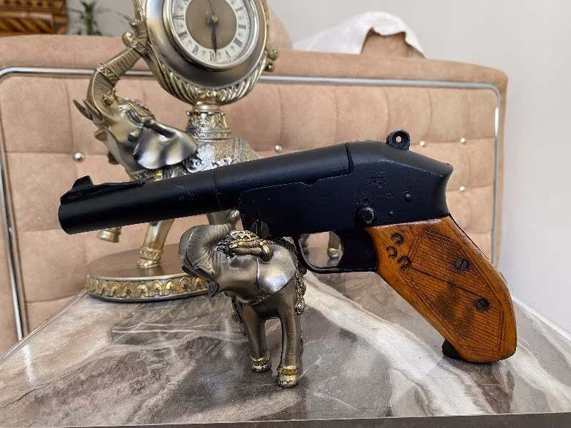 Antika Kırma Astra Tabanca