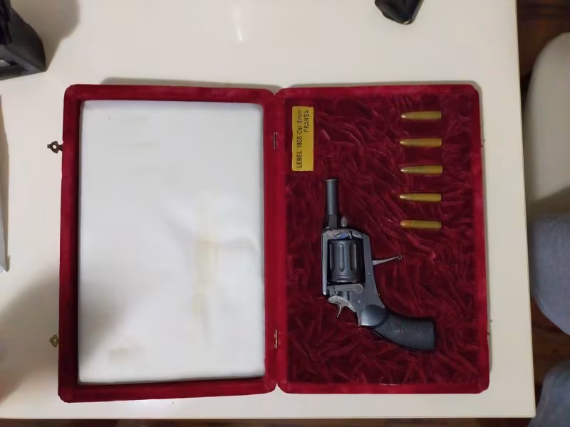 Fransız 1905 Lebel Kal 8 mm Revolver Tipi Tabanca