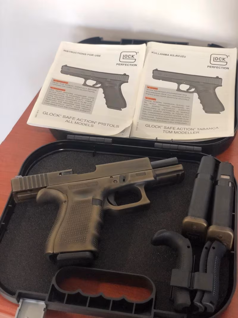 Ruhsatlı Glock