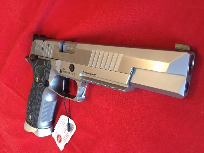 ALMAN MENŞELİ SIG SAUER X6 SUPERMATCH 9MM 19+1