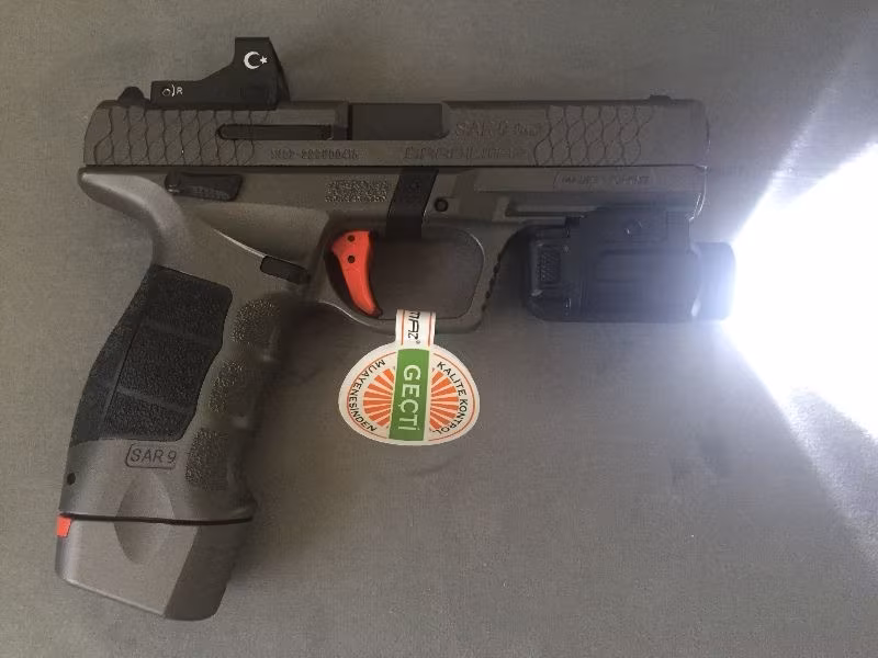 SIFIR KUTUSUNDA,HİÇ KULLANILMAYAN SARSILMAZ SAR 9 GEN 2 PLATİNYUM - 12500 TL.