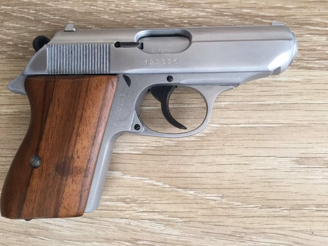 Walther PPK 380 auto (9x17mm)