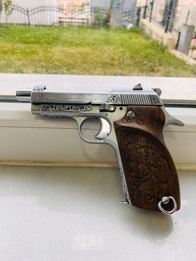 fransız onlusu UNİQUE