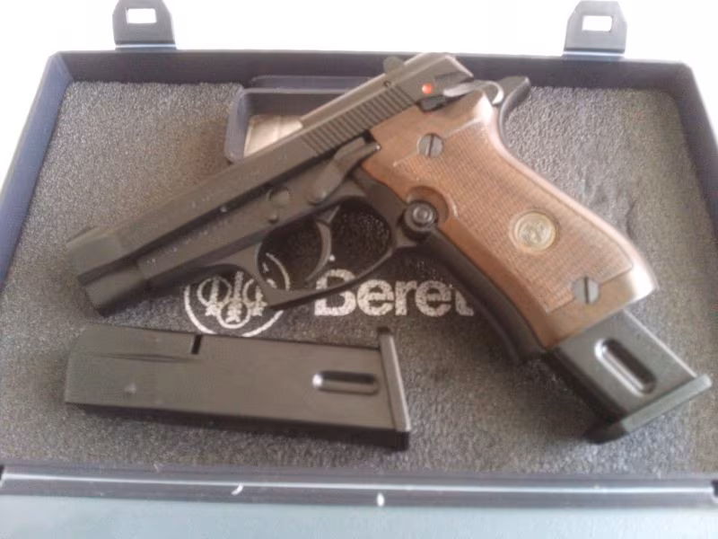 Sıfır Baretta