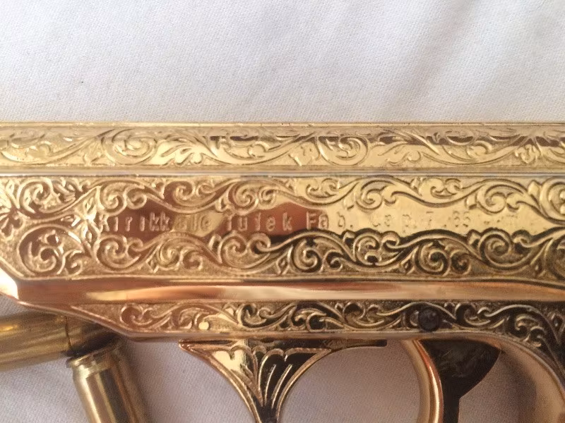 ALTIN KAPLAMA TABANCA